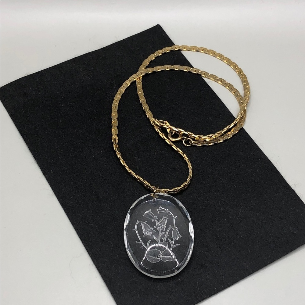 Vintage Lily of the Valey Flower Cameo Carved Glass Pendant Gold Chain Necklace.
